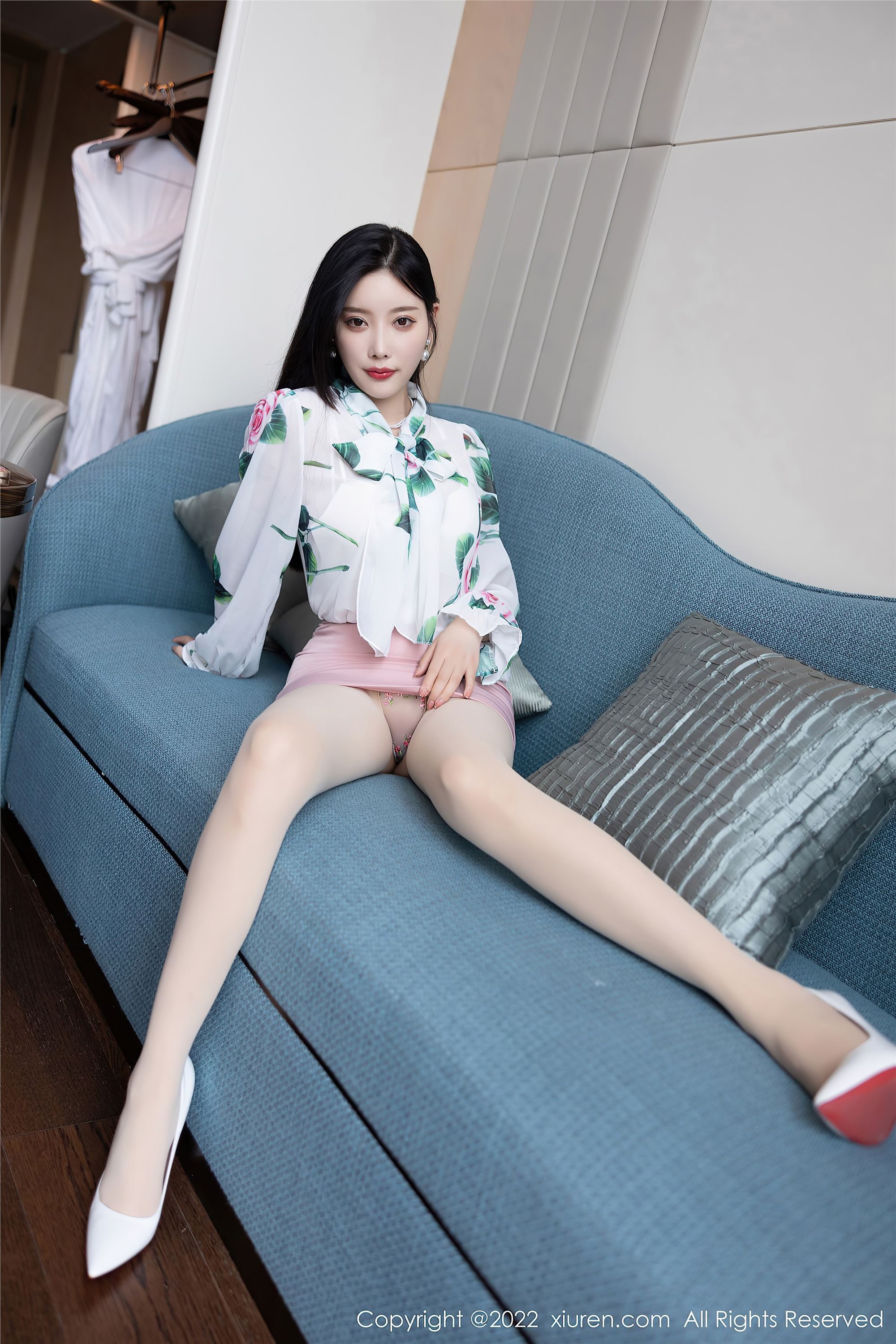 Xiuren秀人网 2022.06.21 NO.5171 杨晨晨Yome